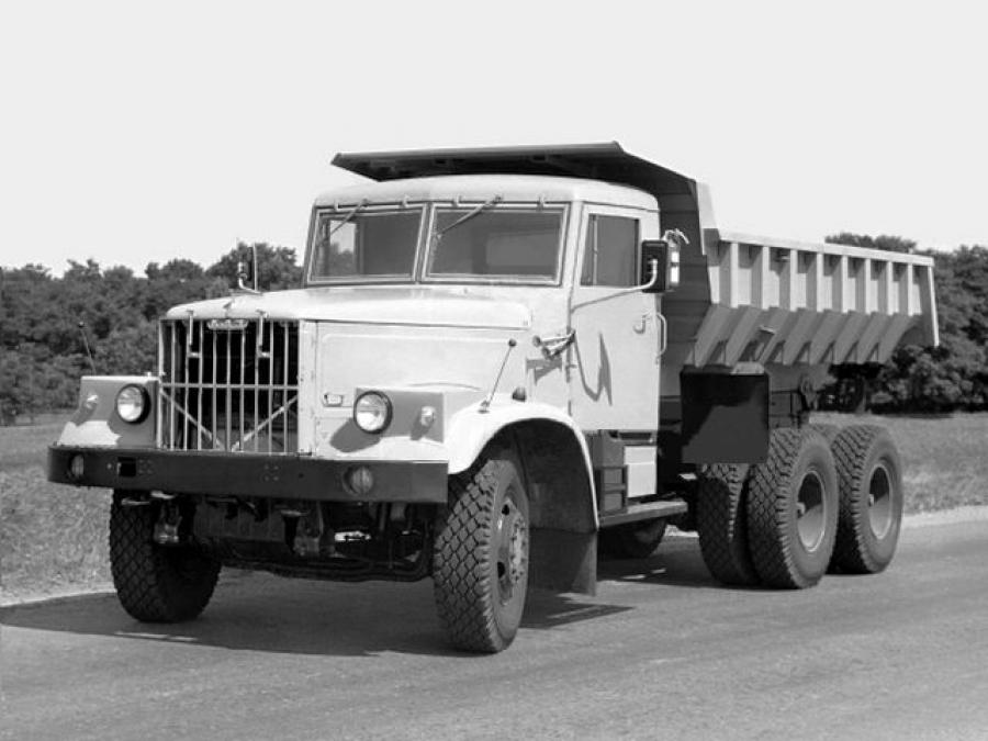 КрАЗ-256Б '1966